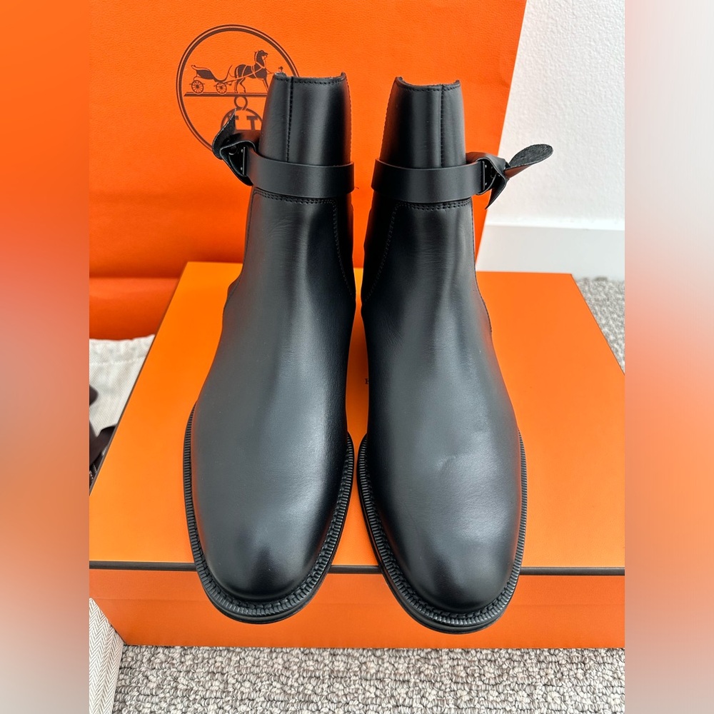 HERMÈS Leather Ankle Boots